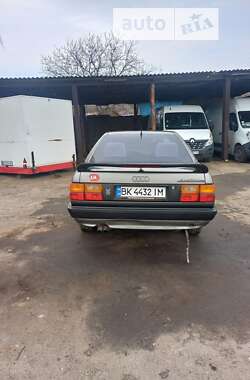 Седан Audi 100 1989 в Ровно