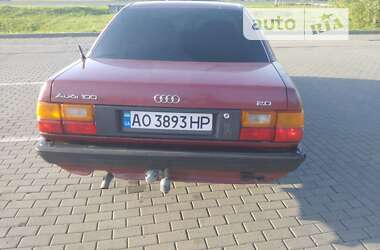 Седан Audi 100 1988 в Мукачево