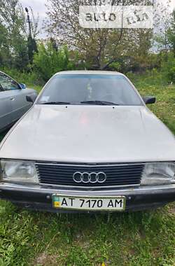 Седан Audi 100 1988 в Луцке
