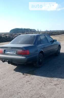 Седан Audi 100 1992 в Бородянке