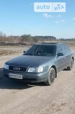 Седан Audi 100 1992 в Бородянке