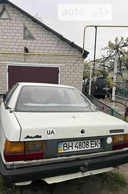 Седан Audi 100 1986 в Одессе
