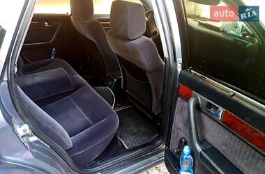 Седан Audi 100 1991 в Черновцах