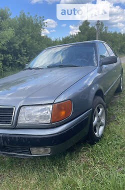 Седан Audi 100 1992 в Сумах