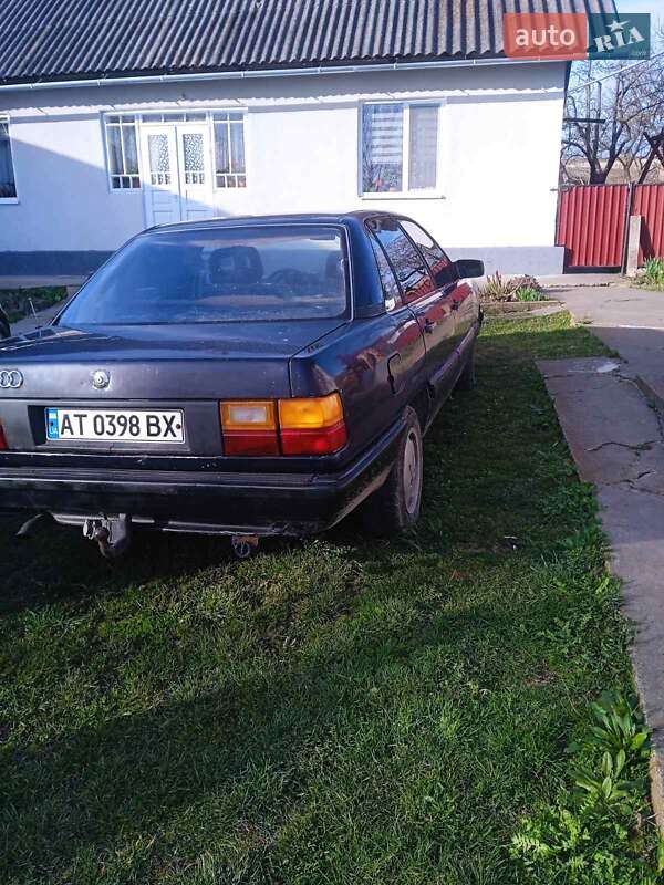 Седан Audi 100 1986 в Івано-Франківську