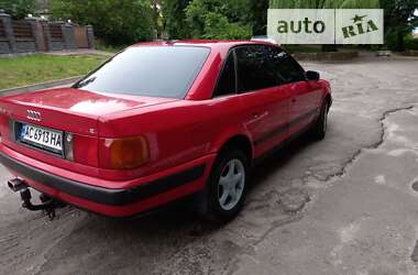 Седан Audi 100 1990 в Острозі