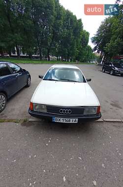 Седан Audi 100 1989 в 