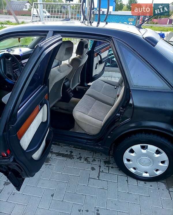 Седан Audi 100 1992 в Шепетовке