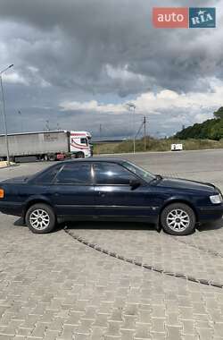 Седан Audi 100 1991 в Горохове