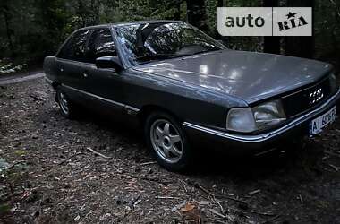 Седан Audi 100 1990 в Киеве