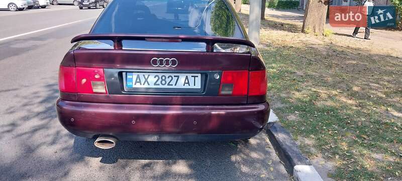Седан Audi 100 1993 в Харькове