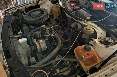 Седан Audi 100 1991 в Івано-Франківську