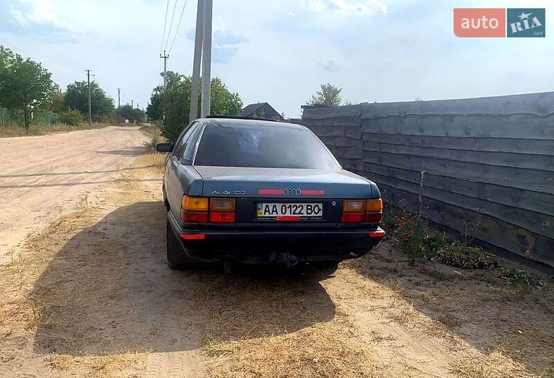 Седан Audi 100 1990 в Києві