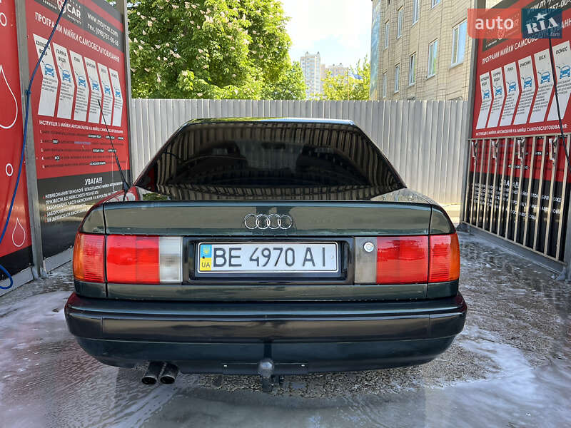 Седан Audi 100 1993 в Києві