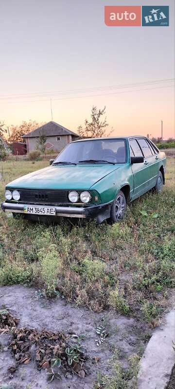 Седан Audi 100 1982 в Пулинах фото Седан Audi 100 1982 в Пулинах