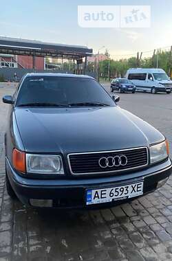 Седан Audi 100 1994 в Кривом Роге