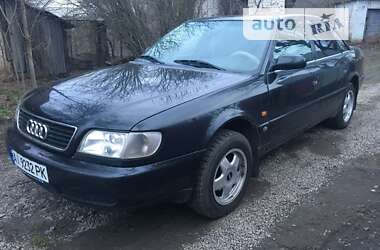 Седан Audi 100 1994 в Тараще