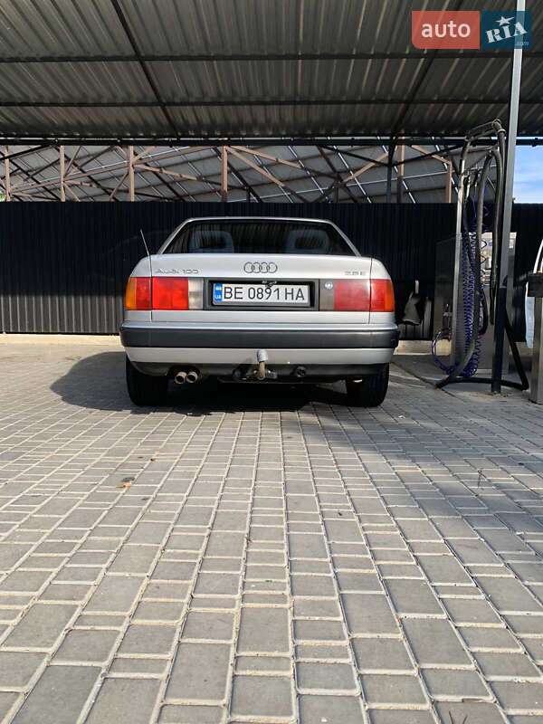 Седан Audi 100 1991 в Первомайську