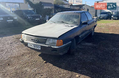 Седан Audi 100 1985 в Житомире