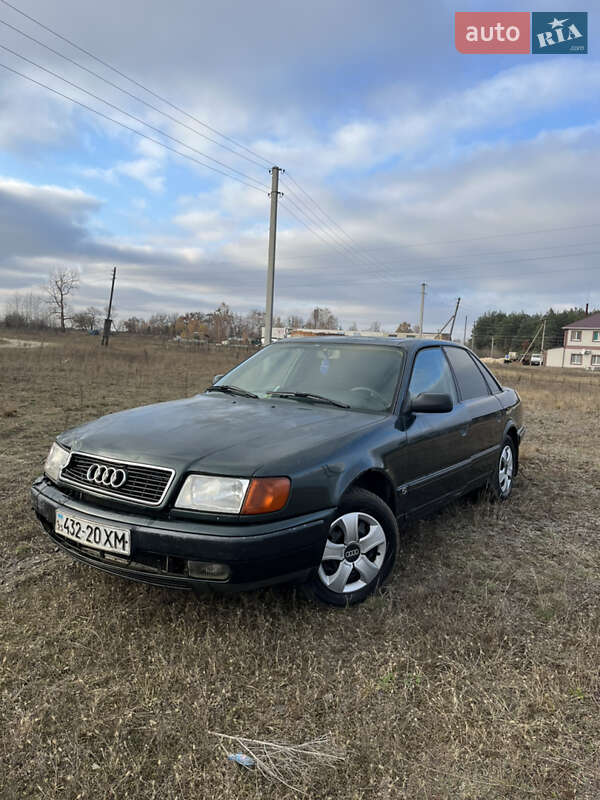 Седан Audi 100 1994 в Заречном