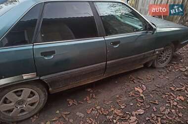 Седан Audi 100 1989 в 