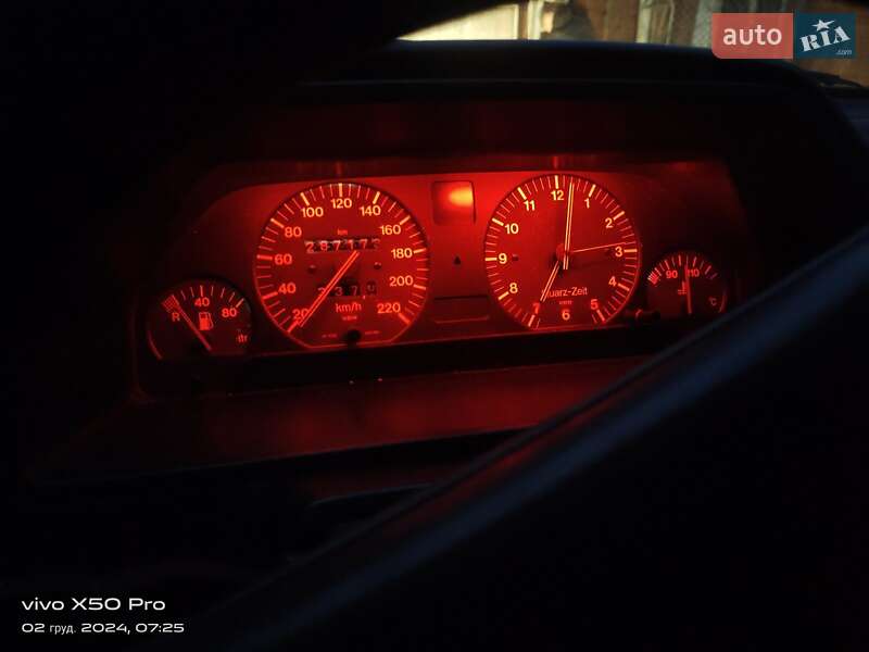 Седан Audi 100 1987 в Шептицькому