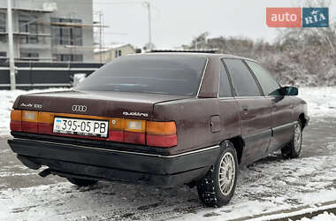 Седан Audi 100 1988 в Ровно