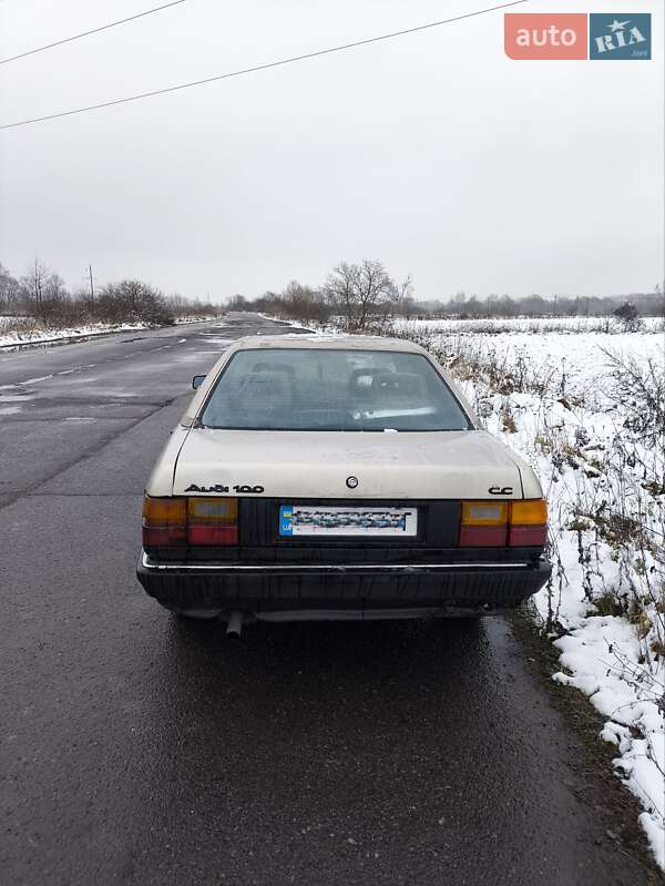 Audi 100 1986