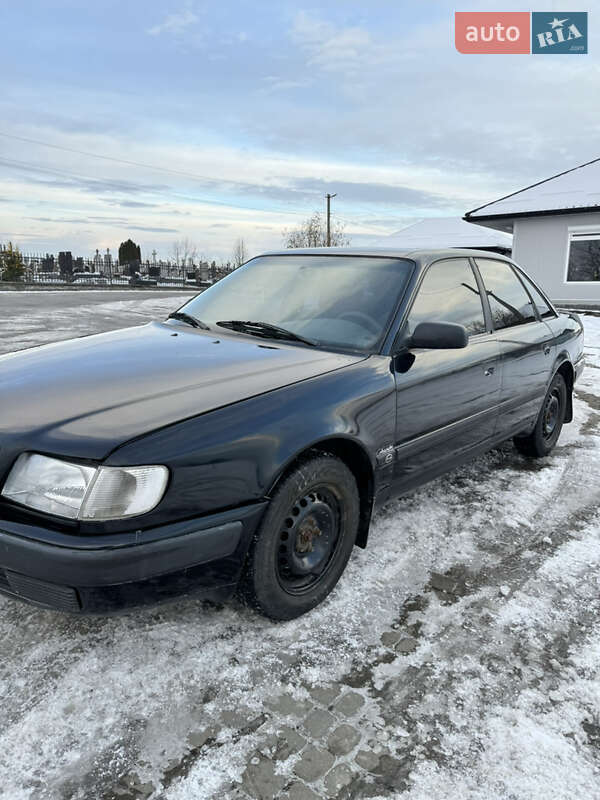 Седан Audi 100 1994 в Львове
