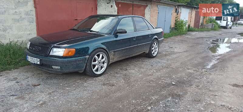 Седан Audi 100 1994 в Полтаві