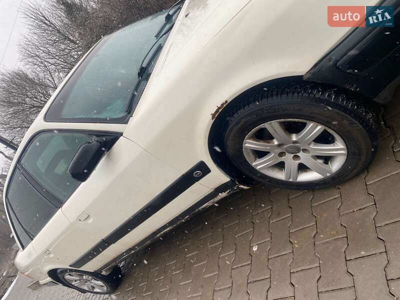 Седан Audi 100 1992 в Кельменцах