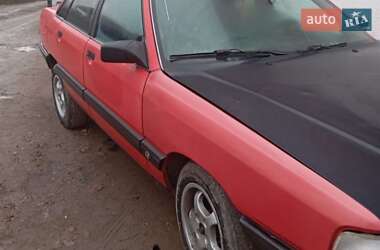 Седан Audi 100 1987 в Сторожинці