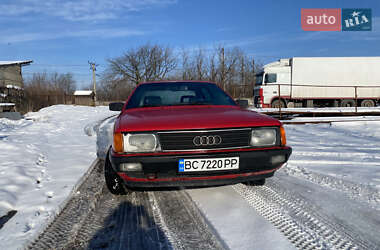 Седан Audi 100 1988 в Львові