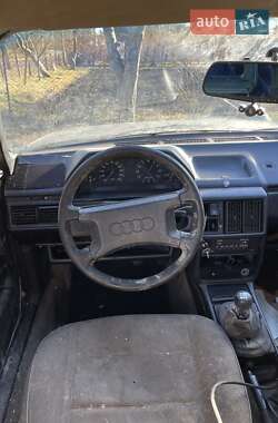 Седан Audi 100 1984 в 