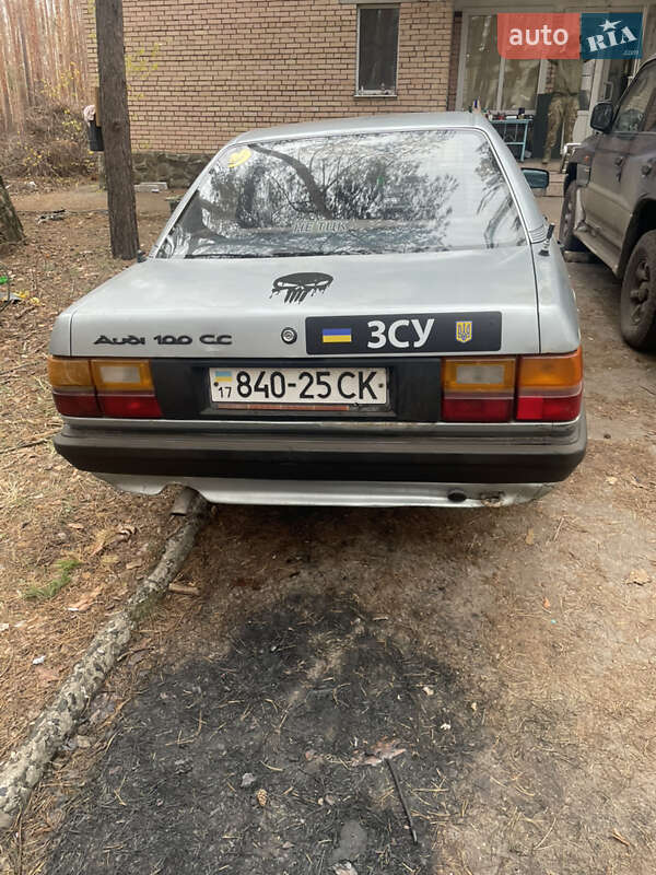 Седан Audi 100 1985 в Лебедине