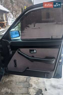 Седан Audi 100 1989 в 