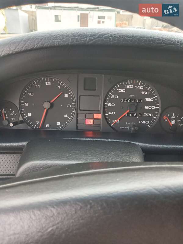 Седан Audi 100 1991 в Хмельницком