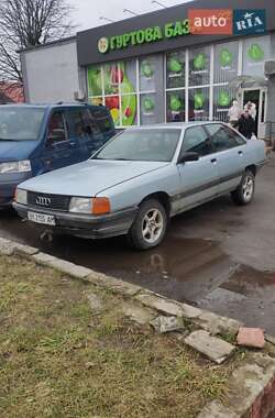 Седан Audi 100 1990 в Березному