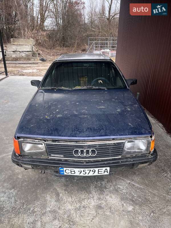 Седан Audi 100 1988 в Чернігові