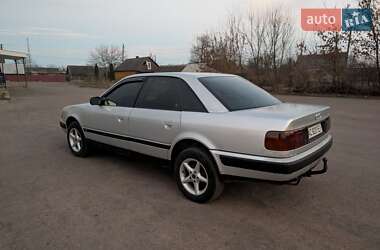 Седан Audi 100 1993 в Зарічному