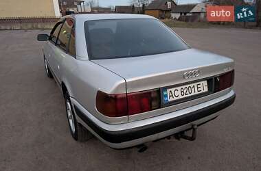 Седан Audi 100 1993 в Заречном