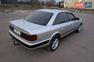 Седан Audi 100 1993 в Заречном