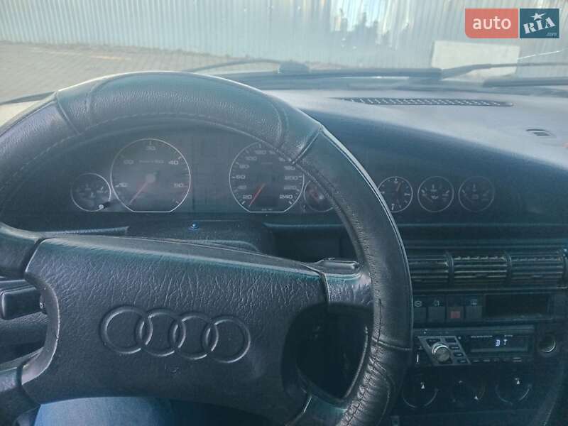 Седан Audi 100 1991 в Великому Кучурові