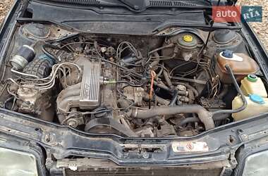 Седан Audi 100 1991 в 
