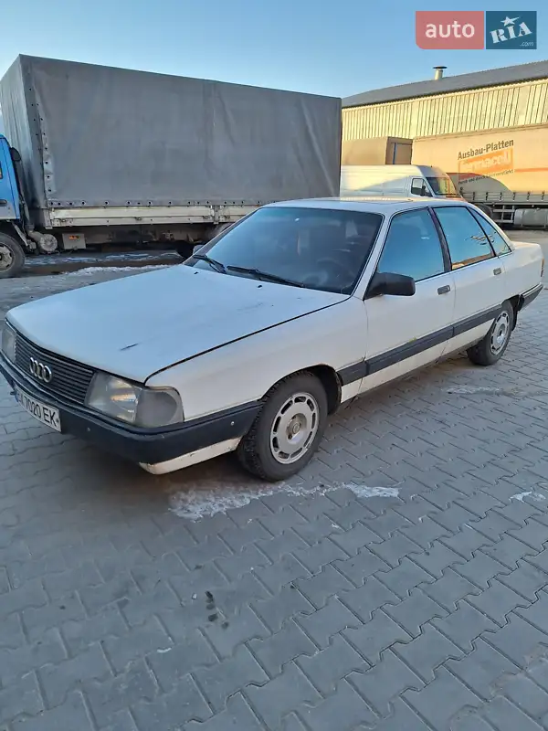 Audi 100 1988