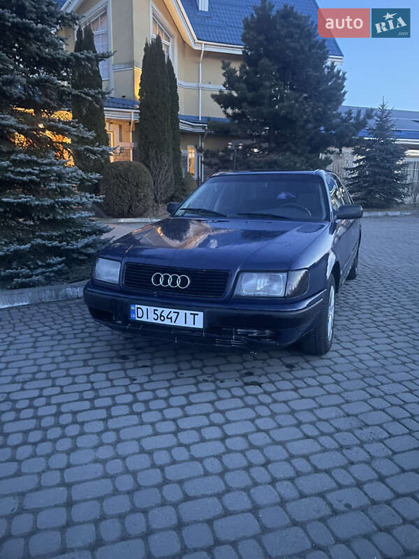 Седан Audi 100 1991 в Долине