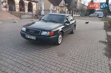 Седан Audi 100 1991 в Горохове