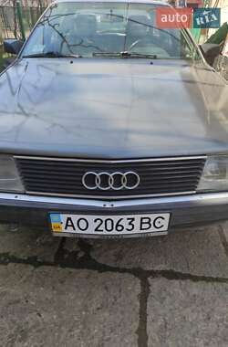 Універсал Audi 100 1985 в Ужгороді