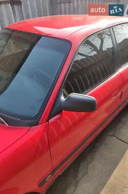 Универсал Audi 100 1991 в 