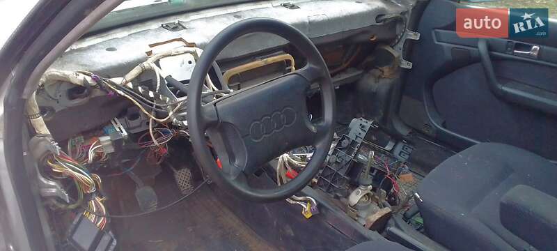 Универсал Audi 100 1993 в Дымере